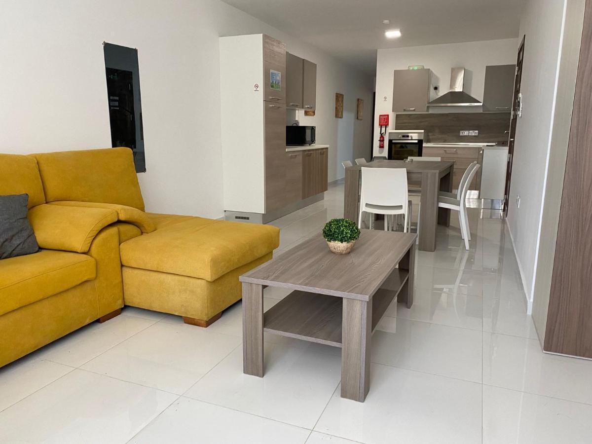 Sunrise Court Lägenhet Marsaskala Exteriör bild